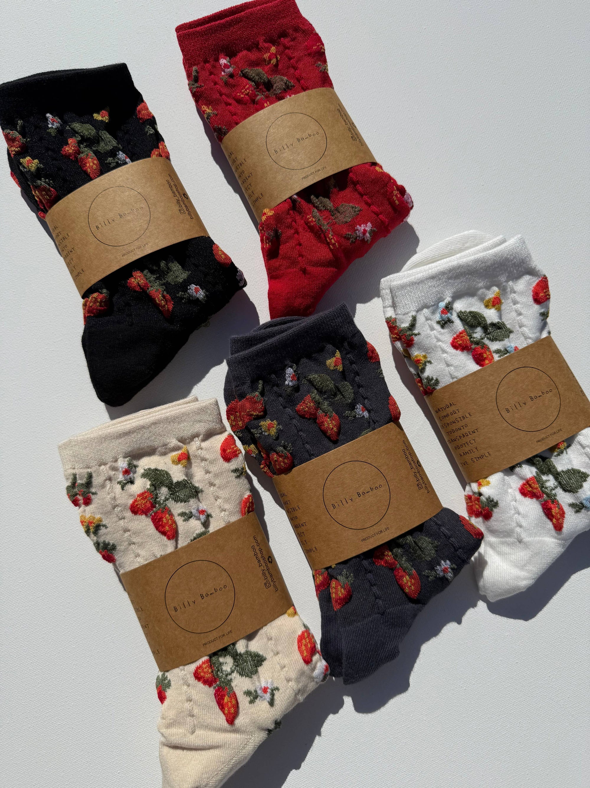 STRAWBERRIES SOCKS