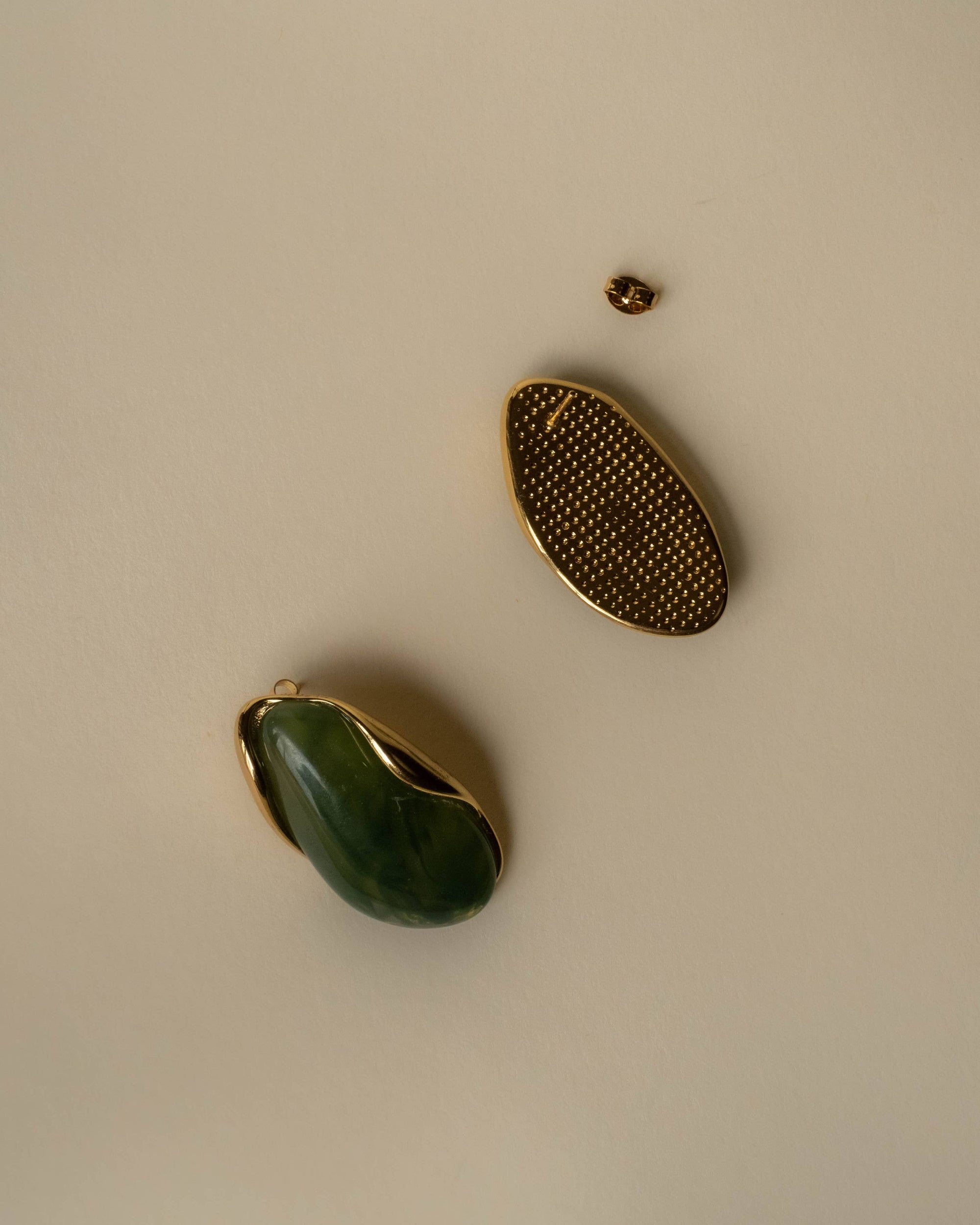 Omari Organic Resin Stone Stud Earrings - Jade Green