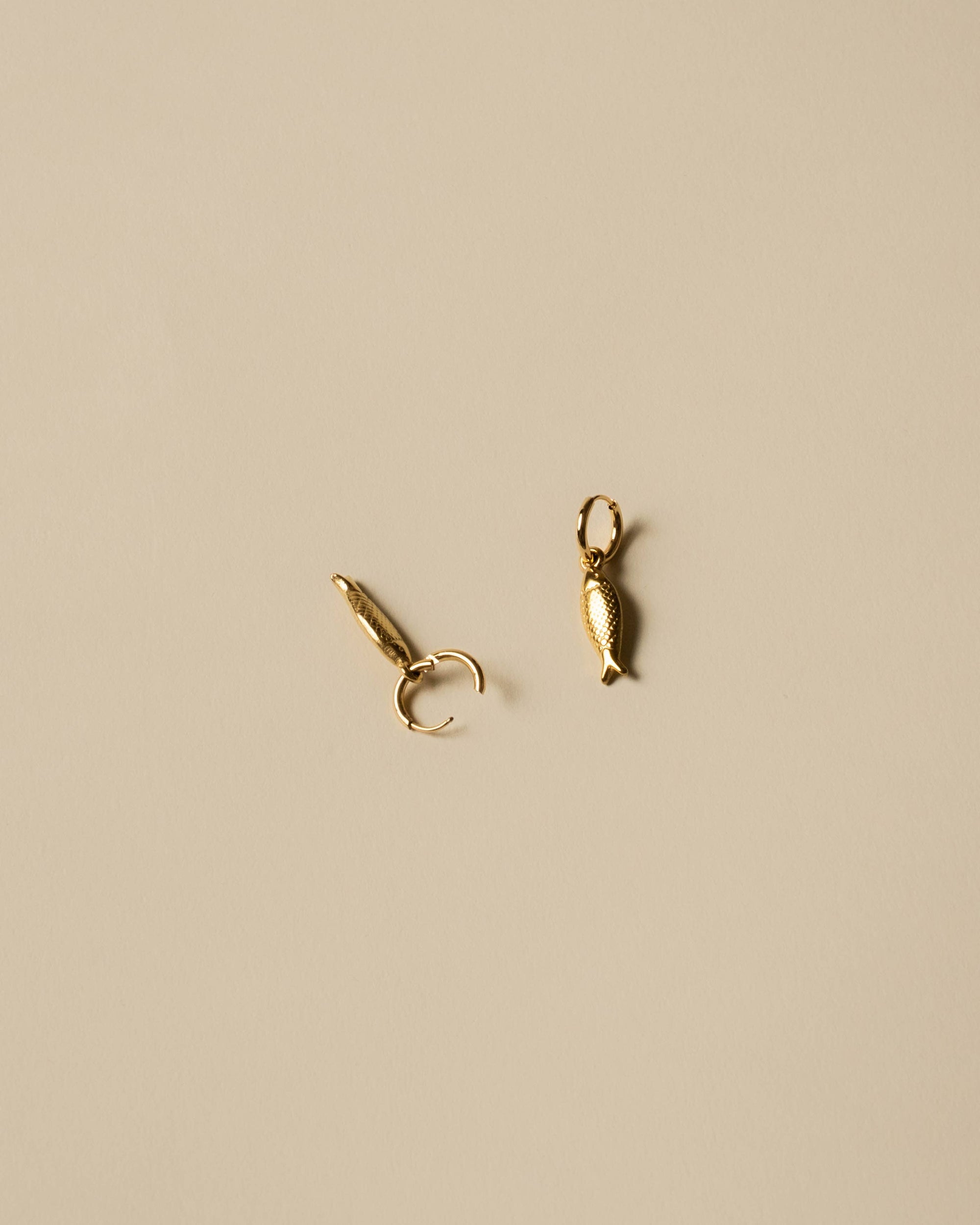 Milla Fish Pendant Huggies
