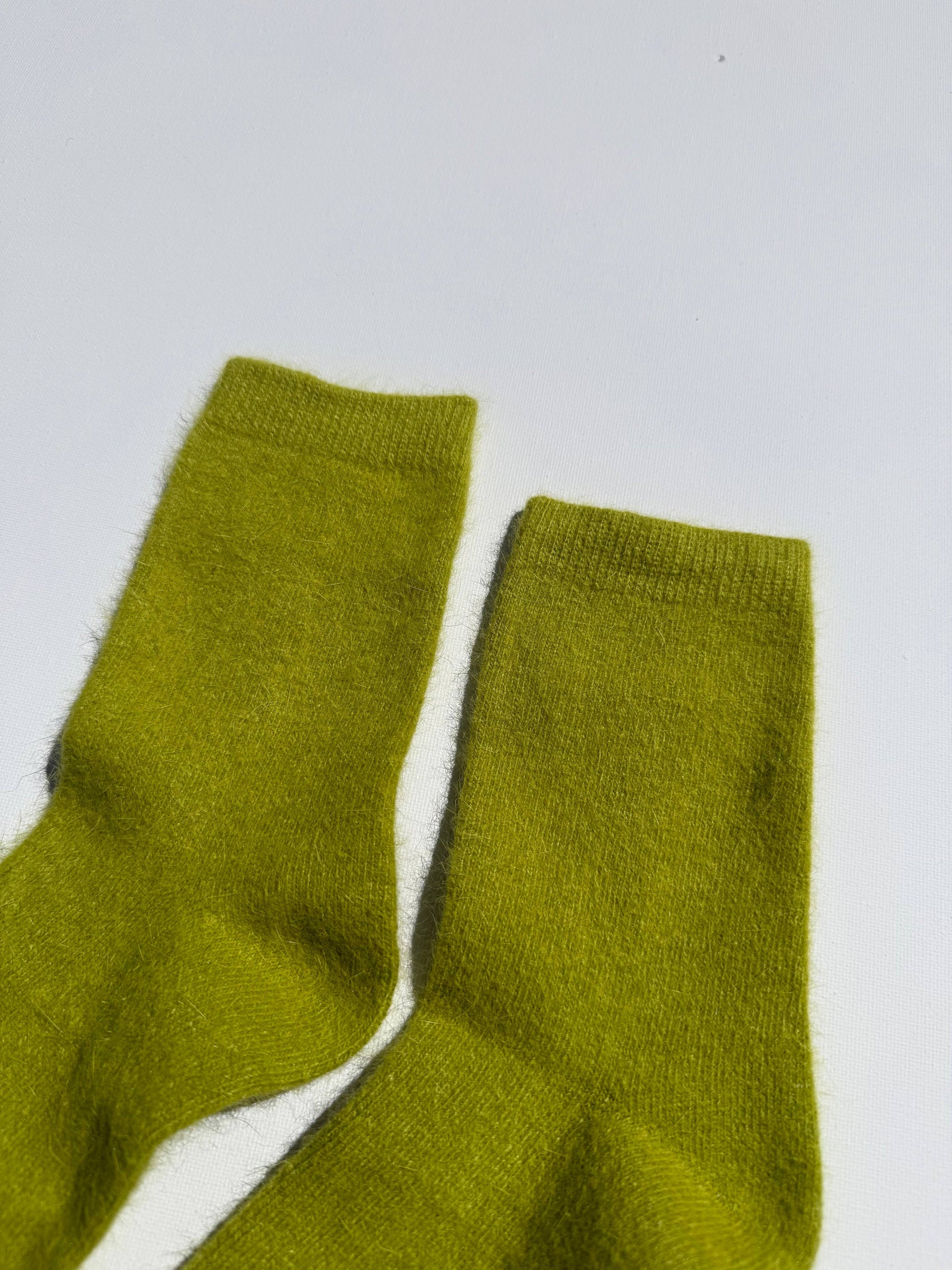 FLUFFY ANGORA SOCKS - crystal bright