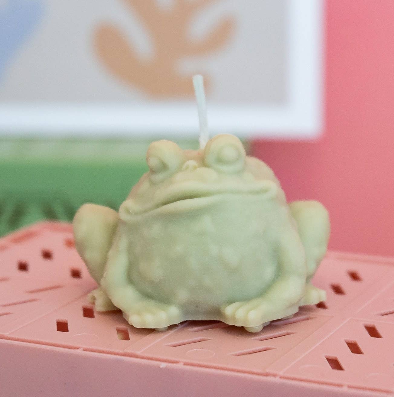 Good Luck Toad Candle