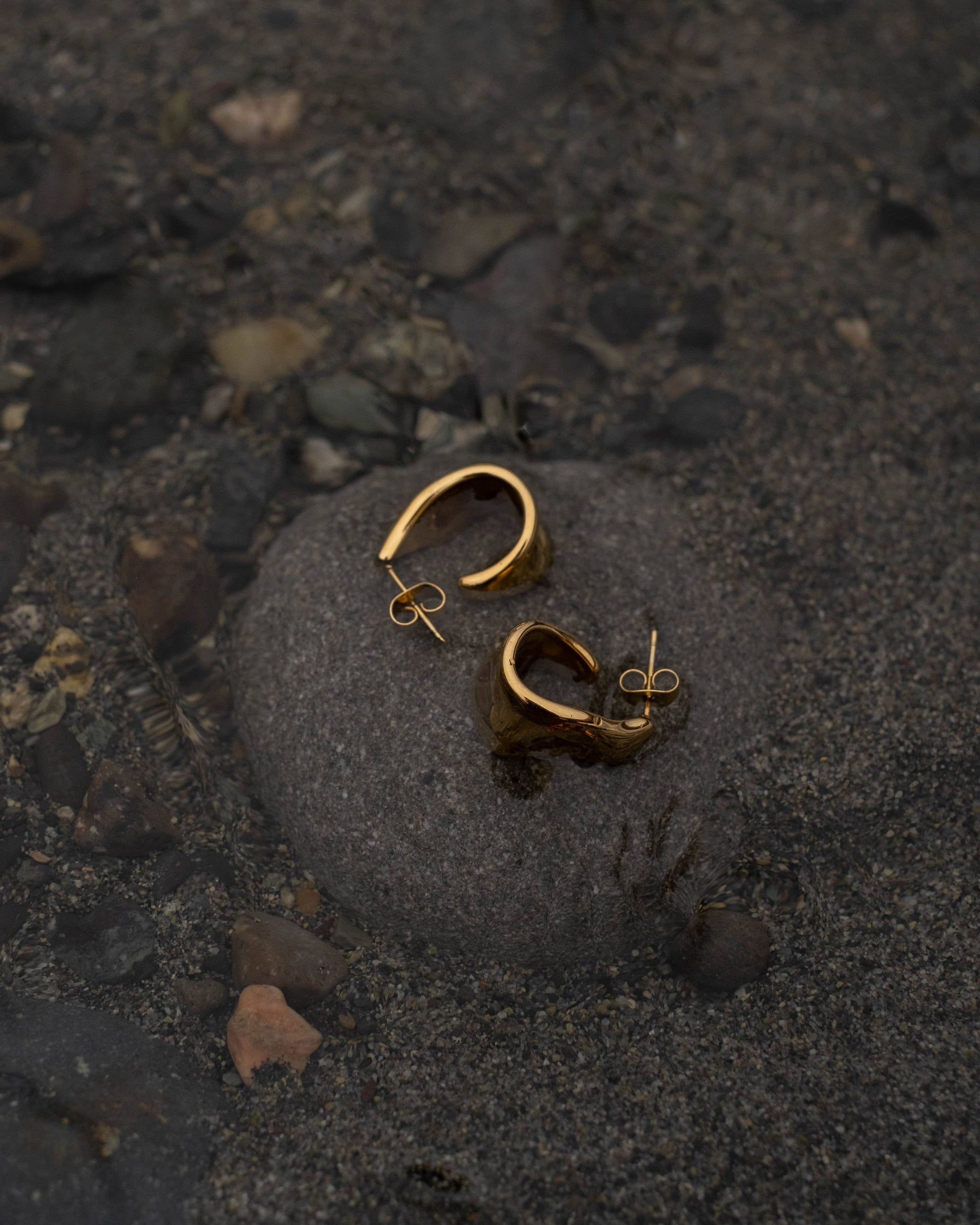Janessa Chunky Organic Open Hoops Gold