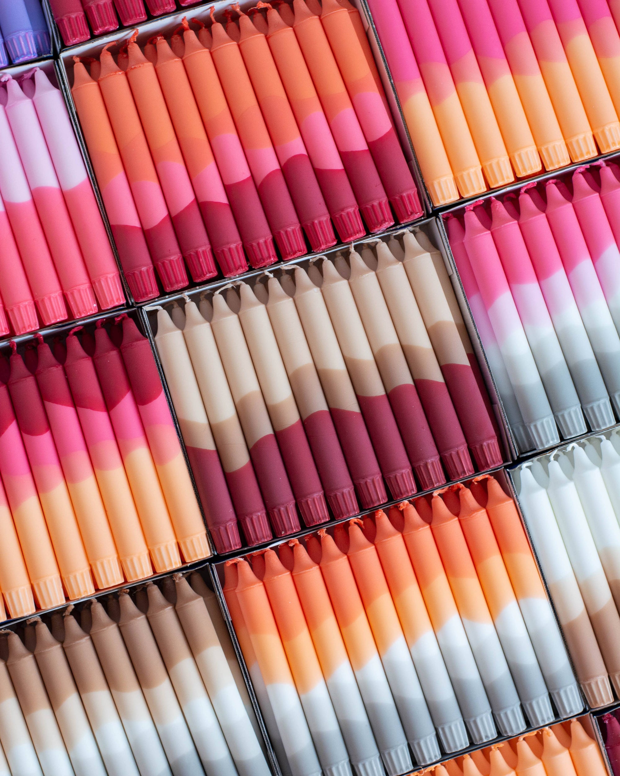 Taper candles- Beige/Red