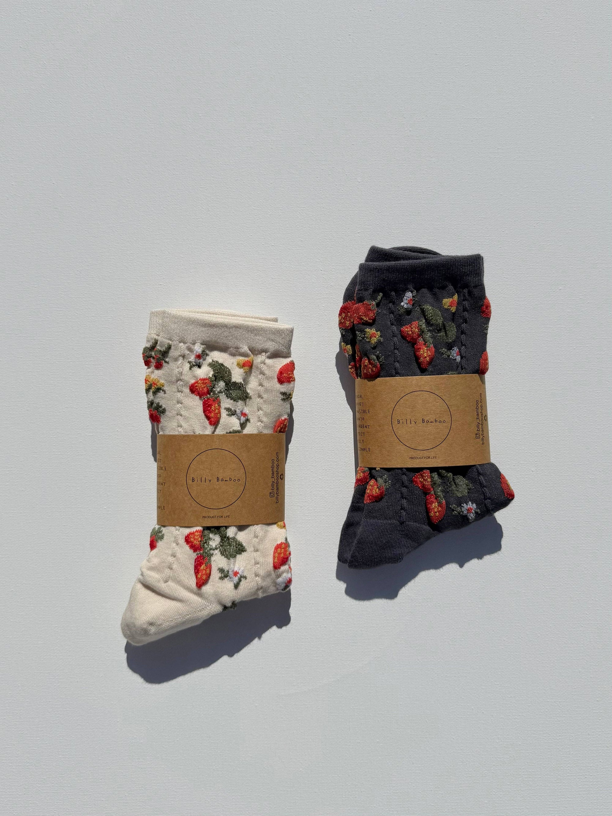 STRAWBERRIES SOCKS
