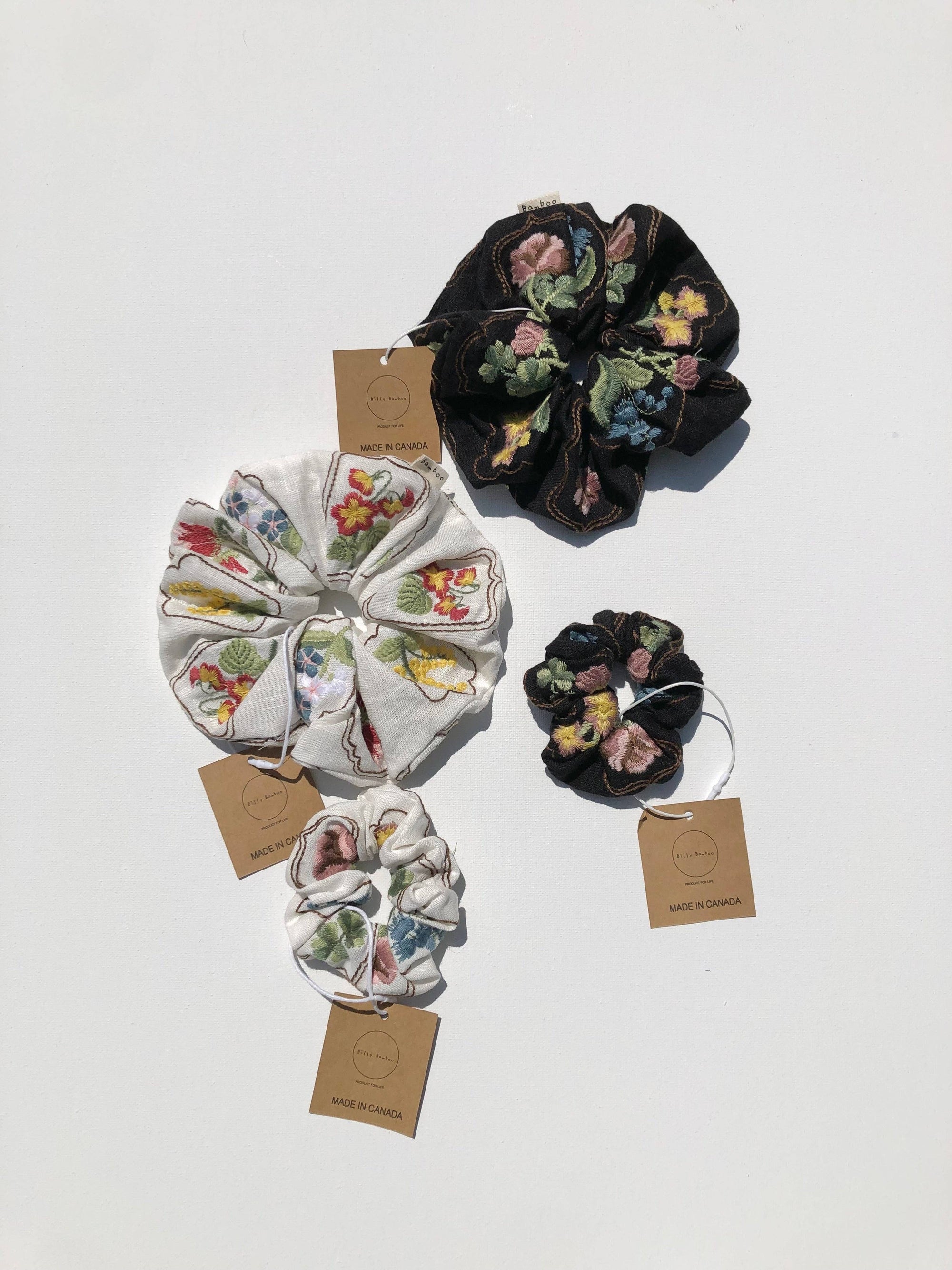 BOTANICAL TAPESTRY SCRUNCHIE
