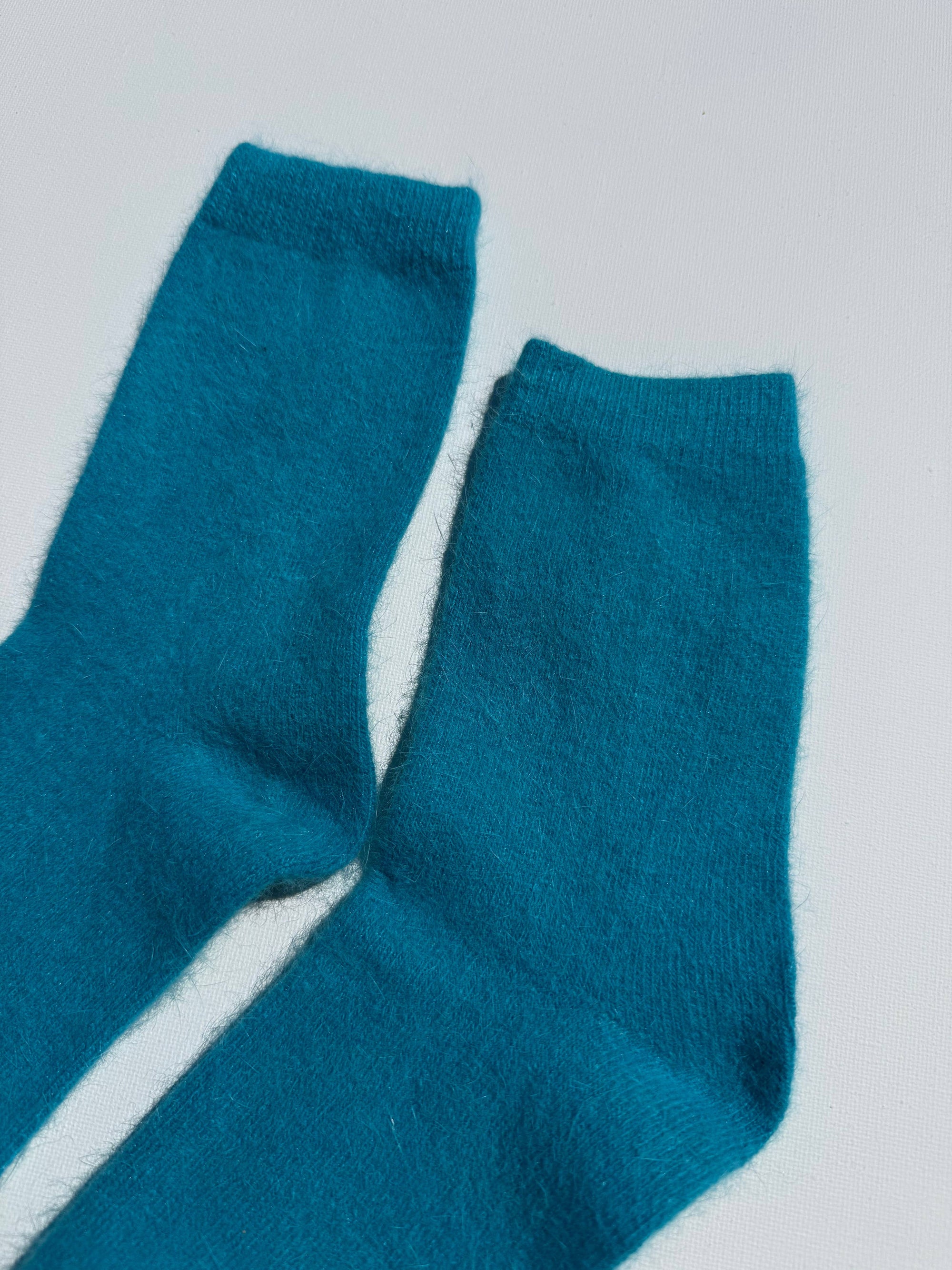 FLUFFY ANGORA SOCKS - crystal bright